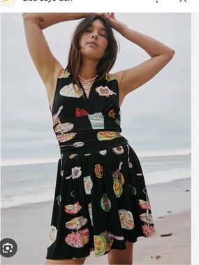 Lisa Says Gah Mila Cavier Dreams Print Dress - Large